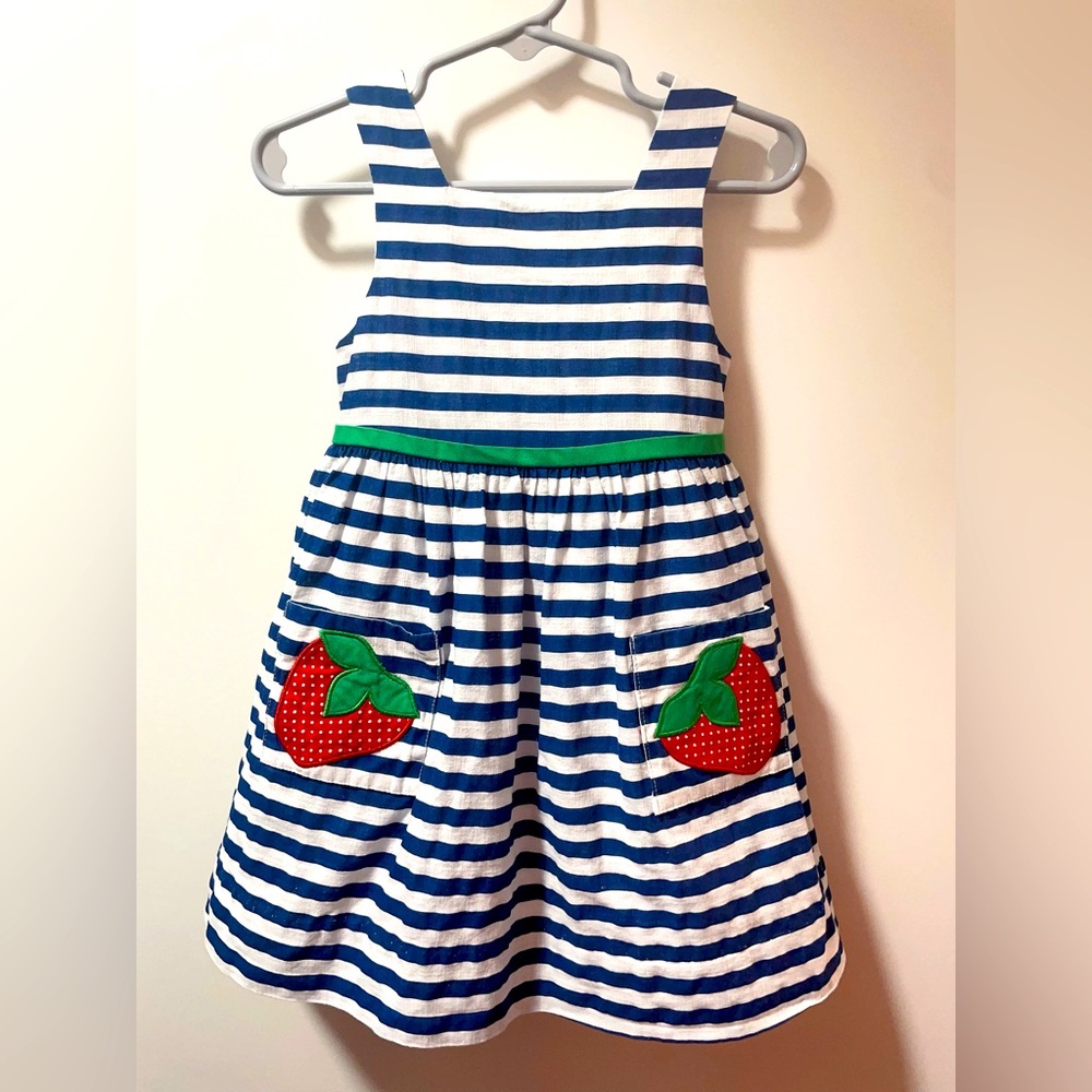 Florence Eiseman Strawberry pocketed Linen Dress in Size 3